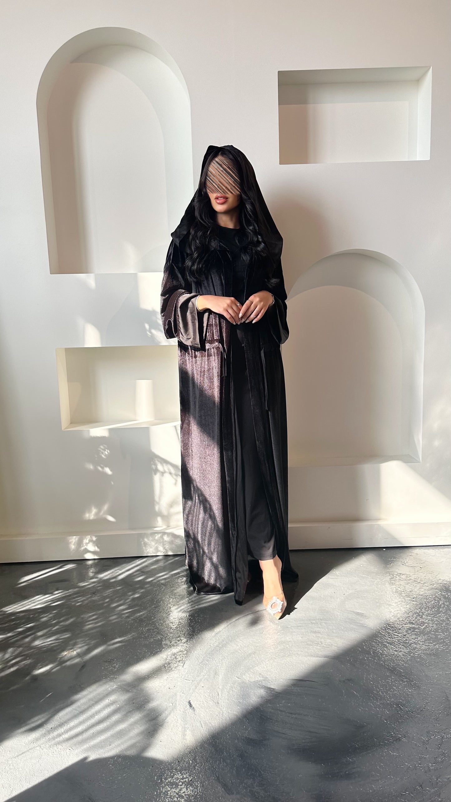 Velvet abaya with hood